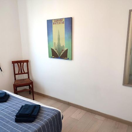 Grazioso Appartamento Vicino Al Mare San Cataldo  Luaran gambar