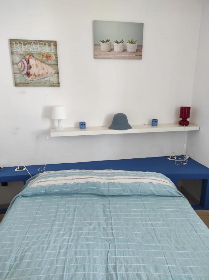 Grazioso Appartamento Vicino Al Mare San Cataldo  Luaran gambar