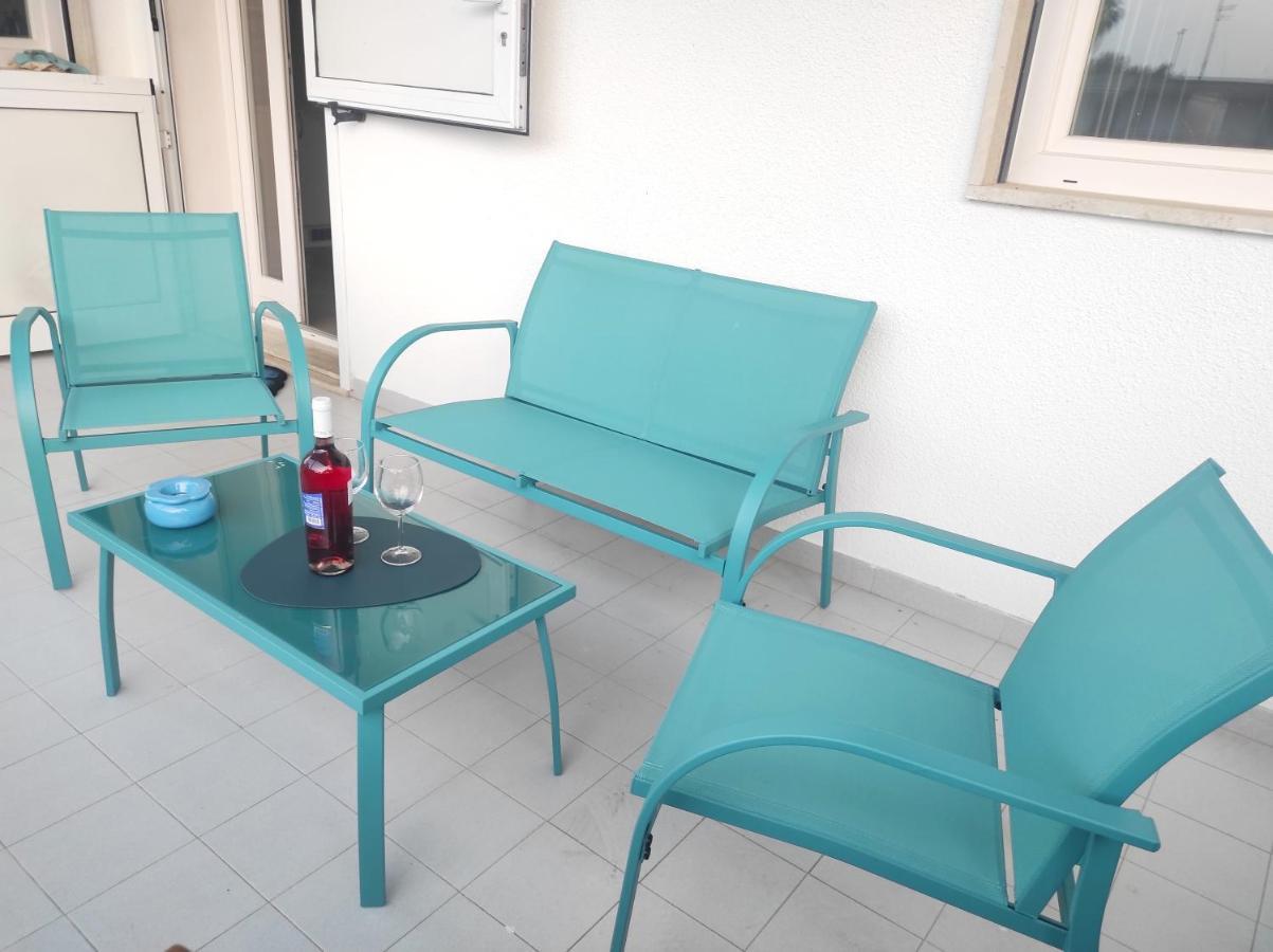 Grazioso Appartamento Vicino Al Mare San Cataldo  Luaran gambar